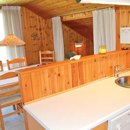 Three-bedroom Holiday In Hemmet