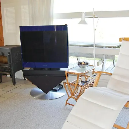 Ferienhaus Three-bedroom Holiday In